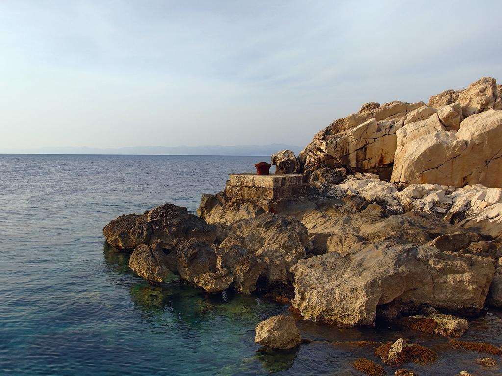 Apartment Cacini Dvori Lastovo 部屋 写真